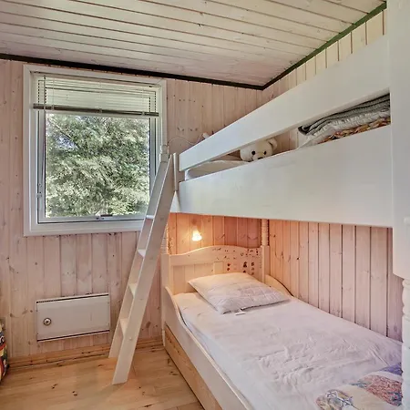 Tatil Evi Holiday On A Large Plot In Mikkelstien 098819