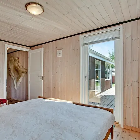 Holiday On A Large Plot In Mikkelstien 098819 Tatil Evi *
